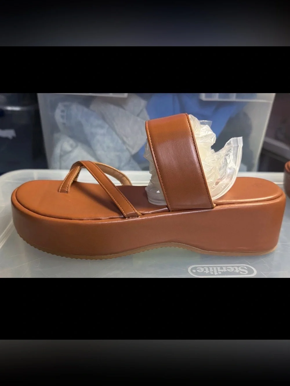 Fashion Nova Women’s Platform Toe Ring Sandals Cognac Brown Size 10 M US